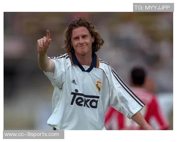 利物浦足球俱乐部在深圳开设新店名宿麦克马纳曼亲临助阵庆祝活动 利物浦足球俱乐部在深圳开设新店名宿麦克马纳曼亲临助阵庆祝活动