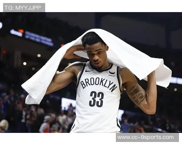 克拉克斯顿在篮网迎来第七个赛季成为球队现存队龄最长球员 克拉克斯顿在篮网迎来第七个赛季成为球队现存队龄最长球员